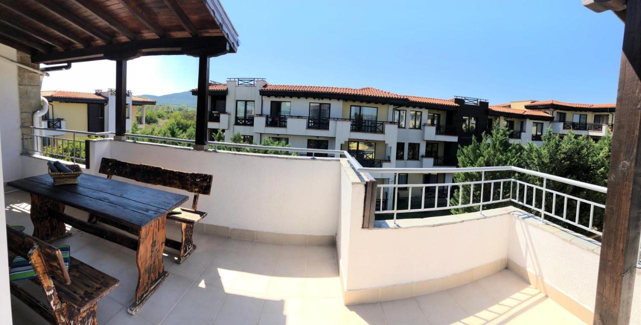 Family Hotel Littoral Sozopol Exteriör bild