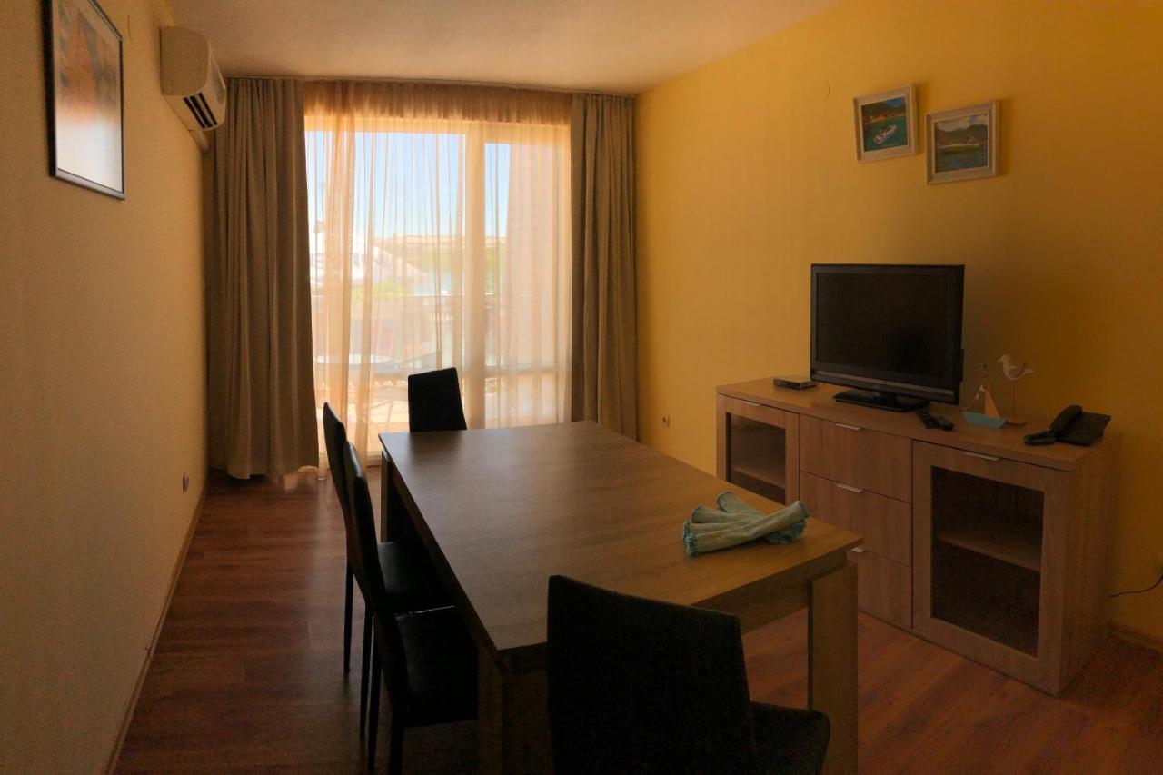 Family Hotel Littoral Sozopol Exteriör bild