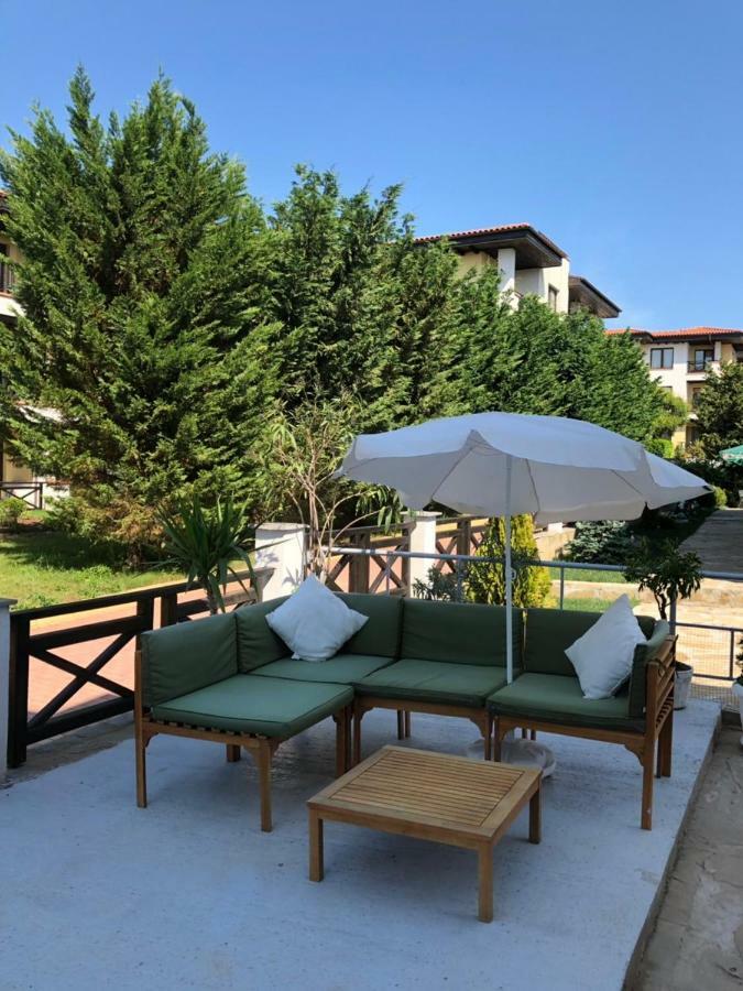Family Hotel Littoral Sozopol Exteriör bild