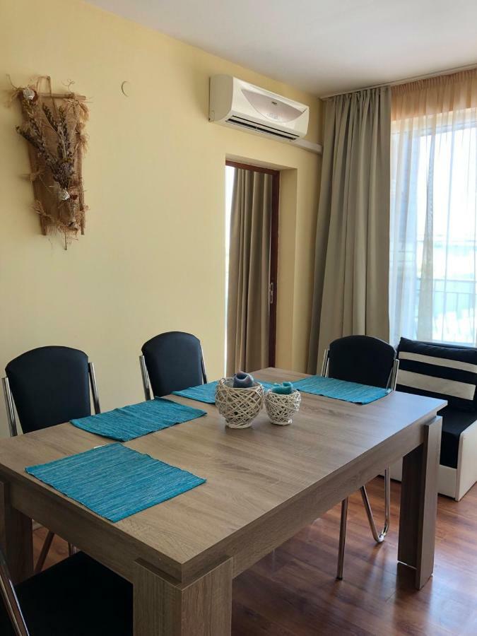 Family Hotel Littoral Sozopol Exteriör bild